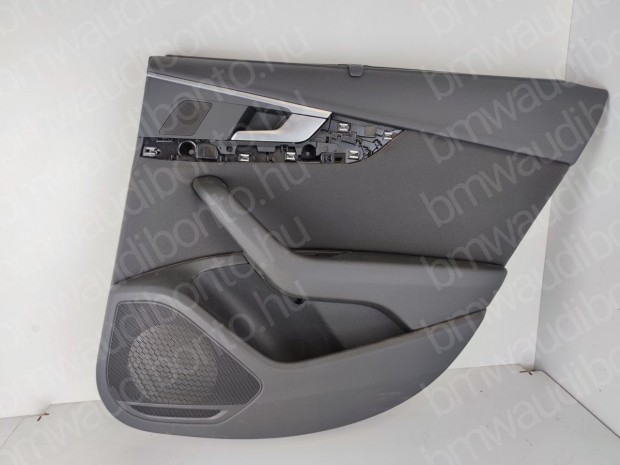 AUDI A4 B9 (8W2, 8WC) Jobb hátsó ajtókárpit (8W0867318)