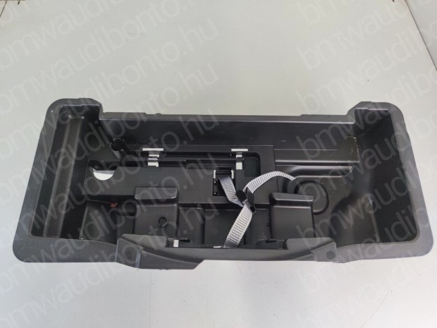 AUDI A4 B9 (8W2, 8WC) Pótkerék takaró szerszámtartóval (8W0012169)