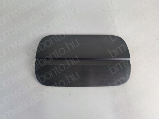 AUDI A4 B9 (8W2, 8WC) Tankajtó borítás (8W0809907)