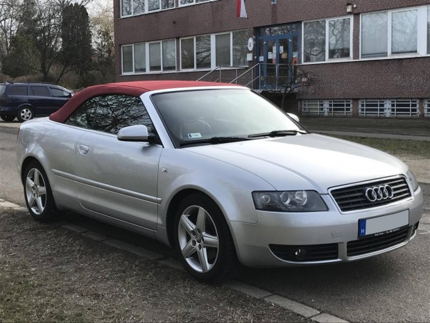 AUDI A4 Cabrio 1.8 T Manulis Vlt! Fthet-CO...