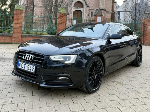 AUDI A5 1.8 TFSI Facelift//2. Tulajtl//LED//BI...