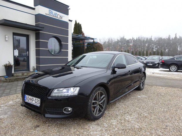 AUDI A5 3.0 TDI DPF quattro S-tronic Led-Xenon!...