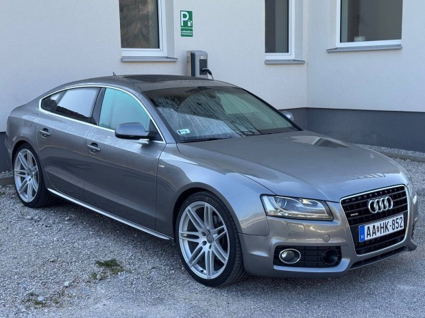 AUDI A5 3.0 TDI quattro S-tronic