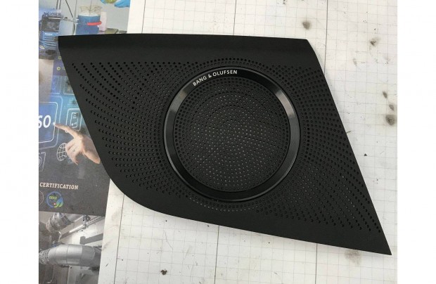 AUDI A5 8T / Bang & Olufsen hangszóró borítás 8T0 857 228 A
