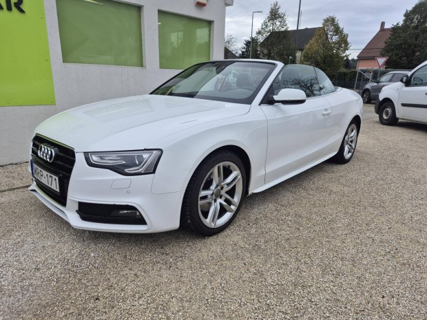 AUDI A5 Cabrio 2.0 TDI multitronic S-Line / Sze...