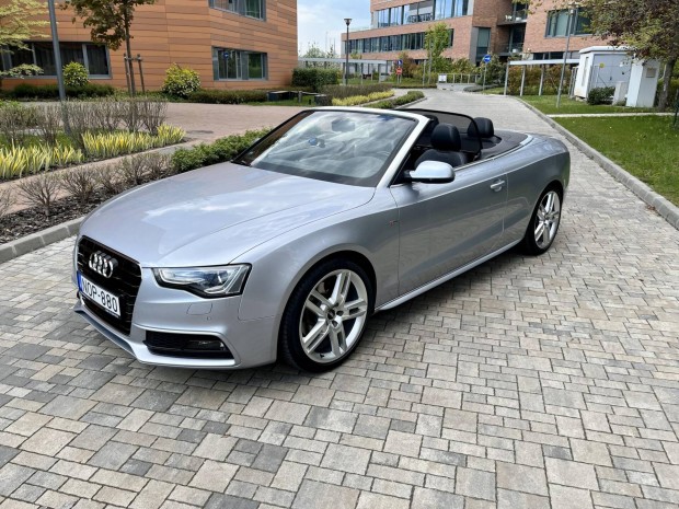 AUDI A5 Cabrio 2.0 TFSI quattro S-tronic S-Line !