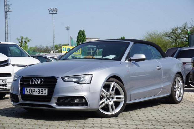 AUDI A5 Cabrio 2.0 TFSI quattro S-tronic S-Line !