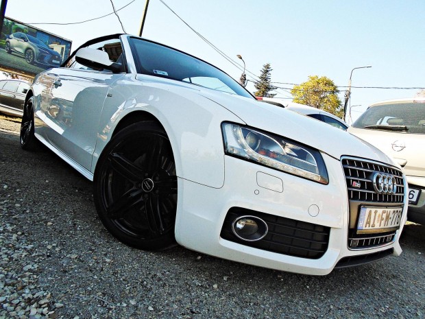 AUDI A5 Cabrio 2.7 TDI DPF ///3X-S-LINE///Indiv...