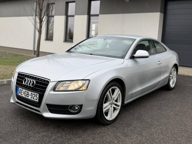 AUDI A5 Coup� 3.0 TDI DPF quattro Elektromos B�...