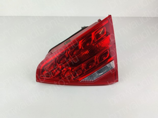 AUDI A5 Sportback (8TA) Jobb belső hátsó lámpa (8T0945094A)