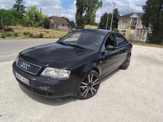 AUDI A6 1.9 TDI Advance