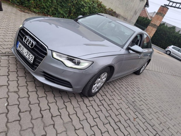 AUDI A6 2.0 TDI ultra Quattro!Vezrls csere ut...