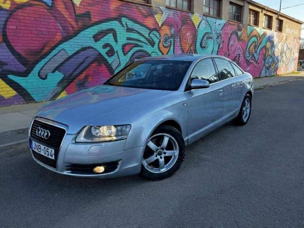 AUDI A6 2.4 V6 Multitronic