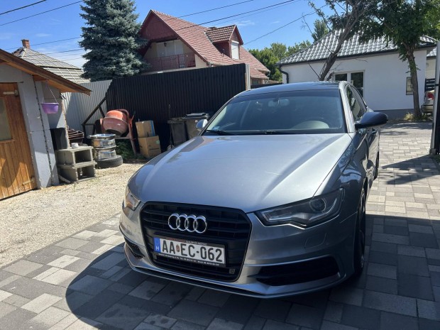 AUDI A6 2.8 V6 FSI quattro S-tronic