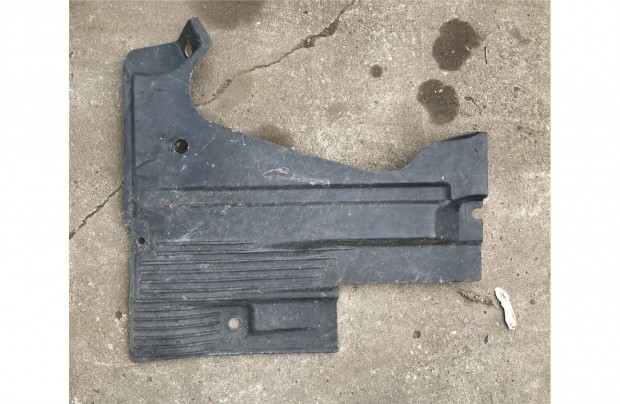 AUDI A6 4F - fenklemez 4F0 825 215