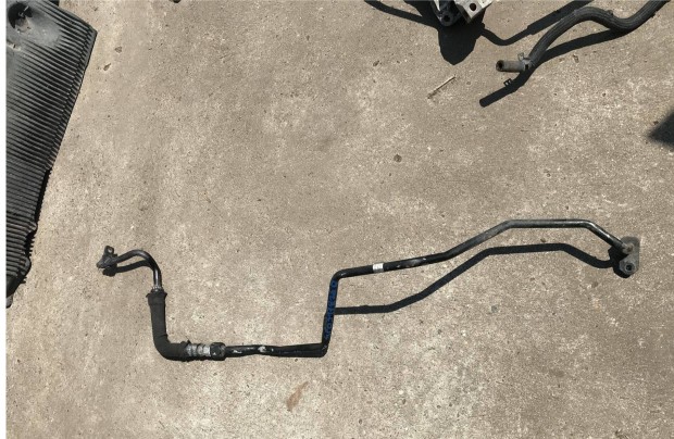 AUDI A6 4F _ vlt olajcs 4F0 317 825 D