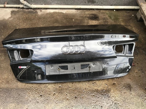 AUDI A6 4G Sedan - csomagtér ajtó