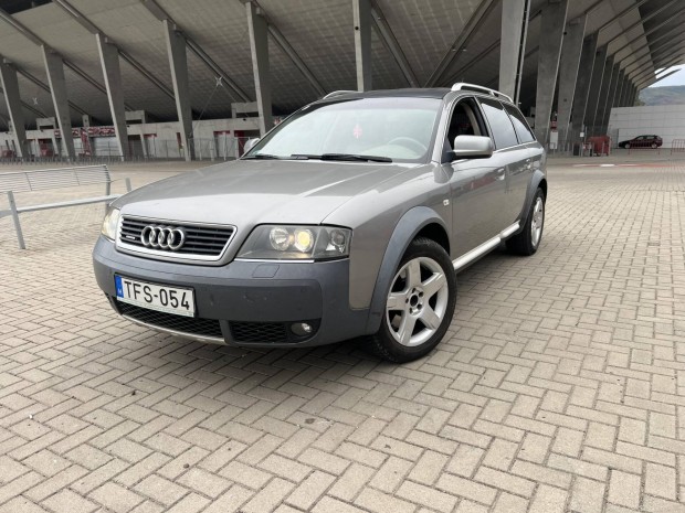 AUDI A6 Allroad 2.5 V6 TDI quattro Pro Tiptroni...