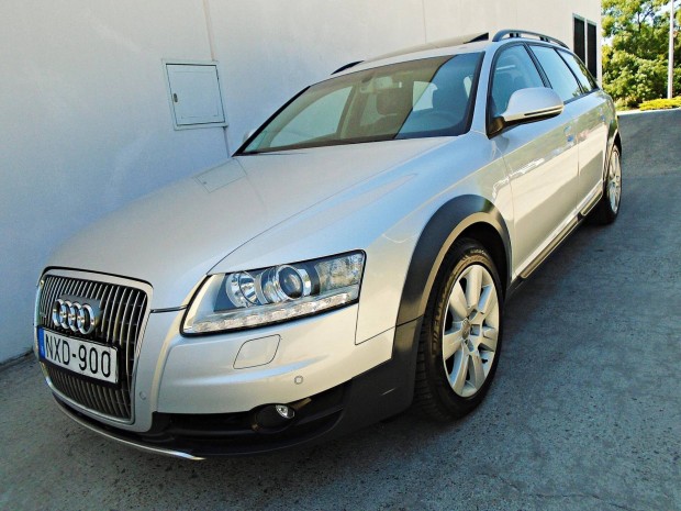 AUDI A6 Allroad 3.0 V6 TDI DPF quattro Tiptroni...