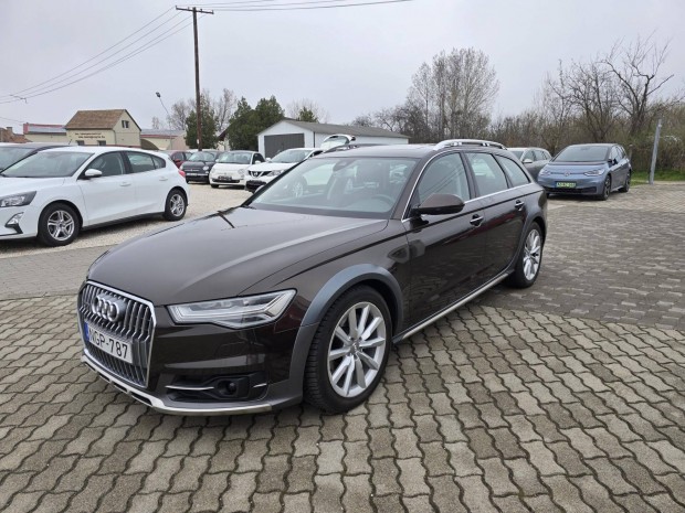 AUDI A6 Allroad 3.0 V6 TDI quattro S-tronic MAG...