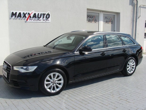 AUDI A6 Avant 2.0 TDI DPF Manuál 6 Sebesség! NA...