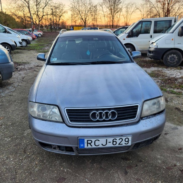 AUDI A6 Avant 2.5 TDI quattro Tiptronic ic