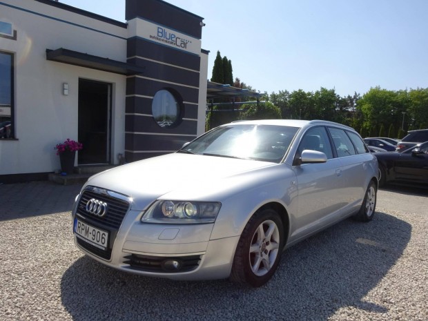 AUDI A6 Avant 2.7 TDI DPF quattro Tiptronic ic...