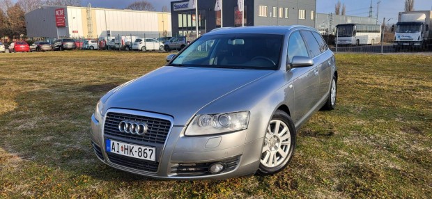 AUDI A6 Avant 2.7 TDI multitronic BI-Xenon! NAV...