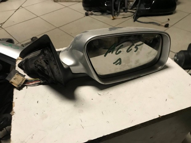 AUDI A6 C5 / jobb visszapillantó