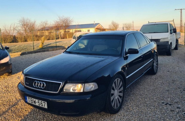 AUDI A8 2.5 TDI Tiptronic ic