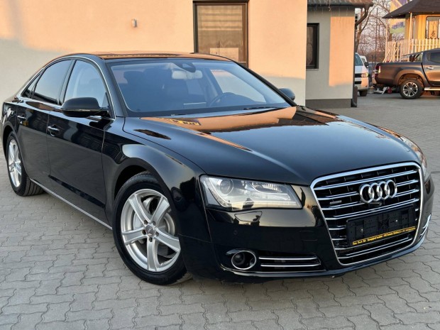 AUDI A8 3.0 V6 TDI DPF quattro Tiptronic ic 250...