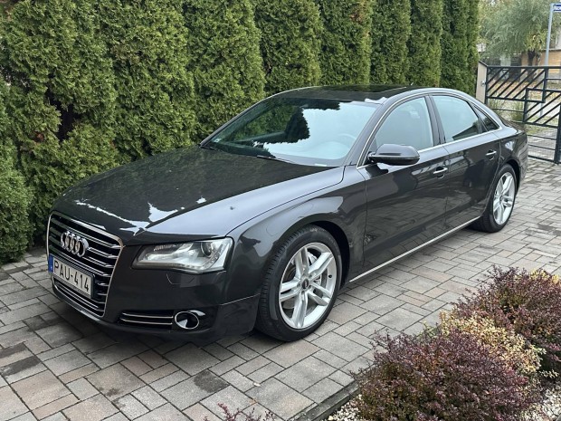 AUDI A8 3.0 V6 TDI DPF quattro Tiptronic ic 9 ...