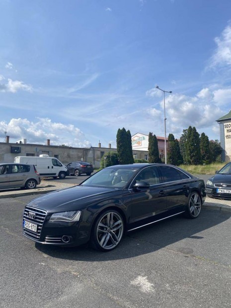 AUDI A8 4.2 V8 TDI DPF quattro Tiptronic ic