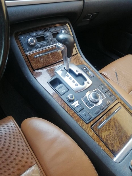 AUDI A8 4.2 V8 TDI DPF quattro Tiptronic ic