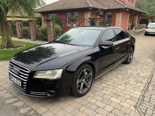 AUDI A8 4.2 V8 TDI DPF quattro Tiptronic ic