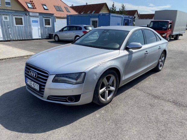 AUDI A8 4.2 V8 TDI DPF quattro Tiptronic ic