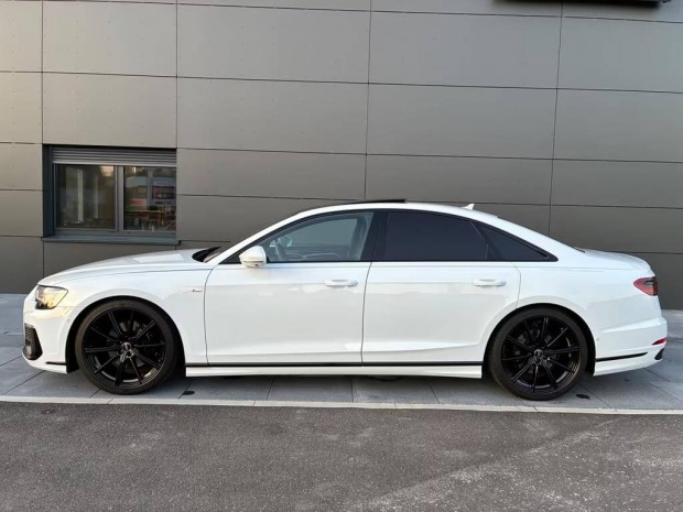 AUDI A8 50 TDI quattro Tiptronic ic 30.000 km!...