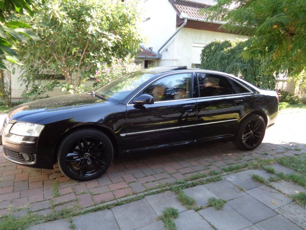 AUDI A8 quattro 3.0 V6 TDI Tiptronic ic DPF Lang 4E Exclusive kivitel