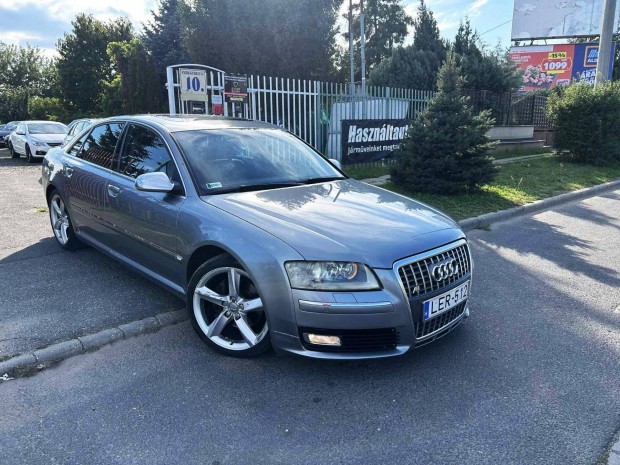 AUDI A8 quattro 3.0 V6 TDI Tiptronic ic FACE LI...