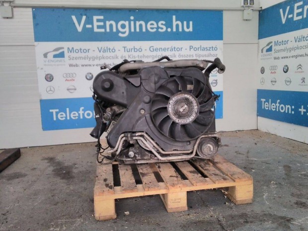 AUDI AKE bontott motor