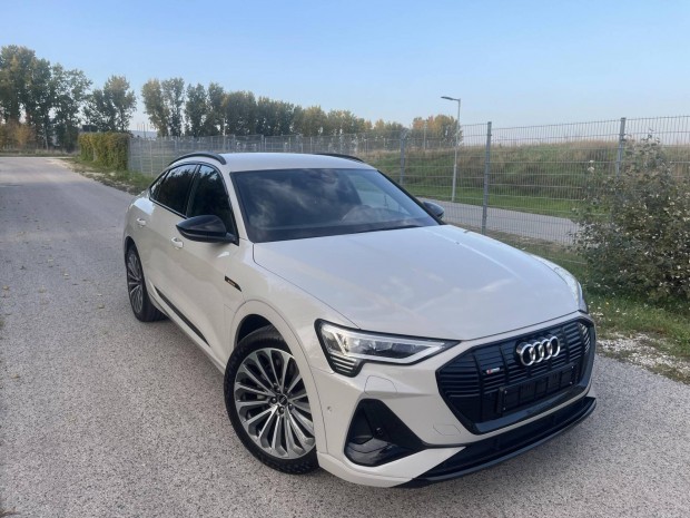 AUDI E-Tron Sportback 55 S line quattro (Automa...