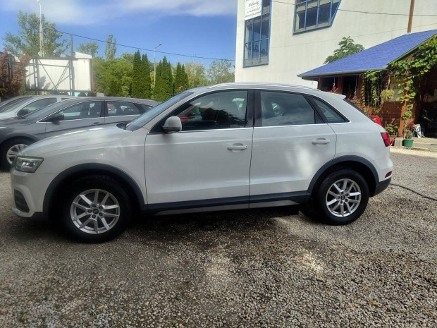 AUDI Q3 2.0 TDi Basis quattro 1 Év Jó Autók GAR...
