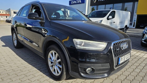 AUDI Q3 2.0 TDi DPF quattro S-tronic
