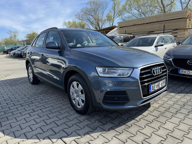 AUDI Q3 2.0 TDi Design Xenon.Br. l.ft.Bose!