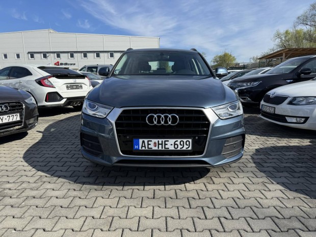 AUDI Q3 2.0 TDi Design Xenon.Br. l.ft.Bose!