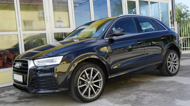 AUDI Q3 2.0 TDi Sport quattro S-tronic S-line 7...