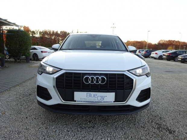 AUDI Q3 35 TDI Basis S-tronic Friss nagyszervíz!!!