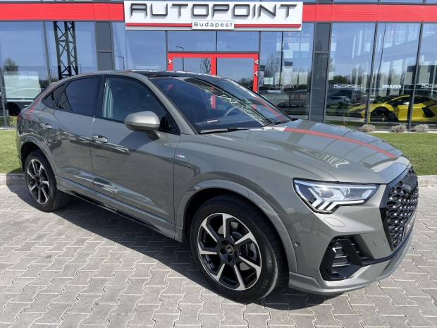 AUDI Q3 40 TDI S line quattro S-tronic Mo.-i! S...