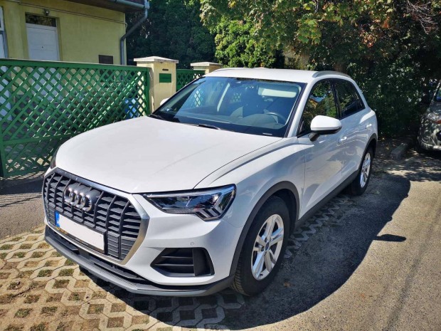 AUDI Q3 40 TFSI Basis quattro S-tronic Magyaror...