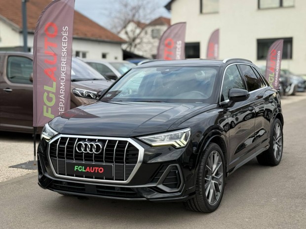 AUDI Q3 40 TFSI S line quattro S-tronic MO.-I....